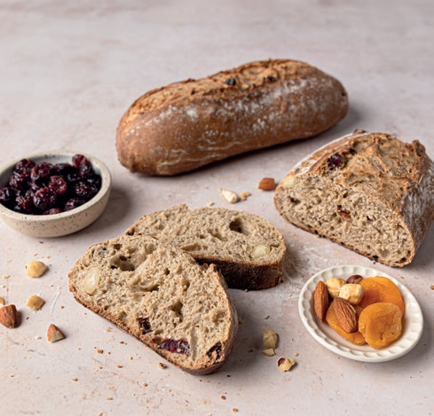 Pain Sportif  (Abricots et Cranberries, Noisettes et Amandes)